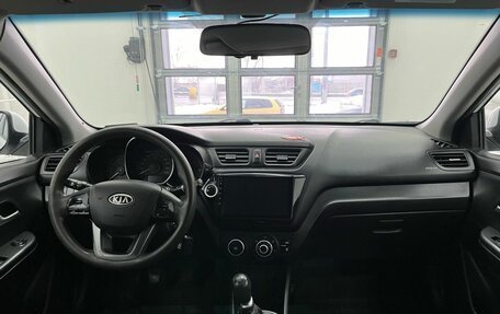 KIA Rio III рестайлинг, 2012 год, 680 000 рублей, 13 фотография