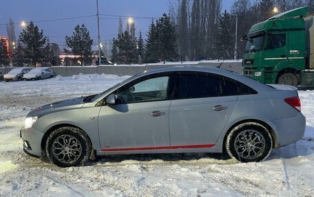 Chevrolet Cruze II, 2011 год, 700 000 рублей, 7 фотография