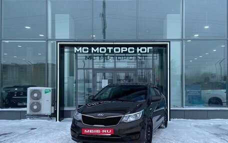 KIA Rio III рестайлинг, 2016 год, 968 000 рублей, 3 фотография