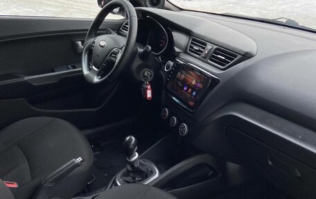 KIA Rio III рестайлинг, 2016 год, 968 000 рублей, 21 фотография