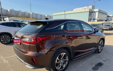 Lexus RX IV рестайлинг, 2017 год, 3 870 000 рублей, 4 фотография