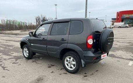 Chevrolet Niva I рестайлинг, 2011 год, 415 000 рублей, 5 фотография