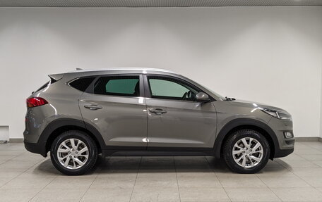 Hyundai Tucson III, 2019 год, 2 270 000 рублей, 4 фотография