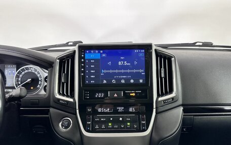 Toyota Land Cruiser 200, 2016 год, 6 990 000 рублей, 16 фотография