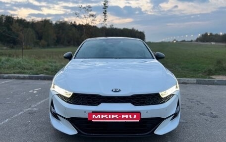 KIA K5, 2020 год, 2 500 000 рублей, 2 фотография