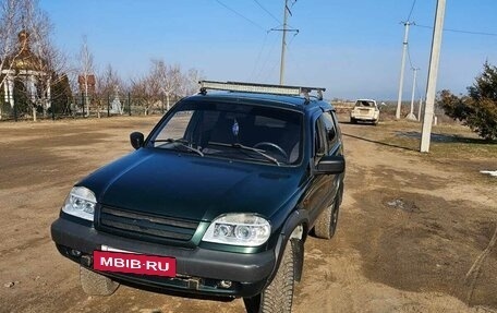 Chevrolet Niva I рестайлинг, 2004 год, 650 000 рублей, 4 фотография