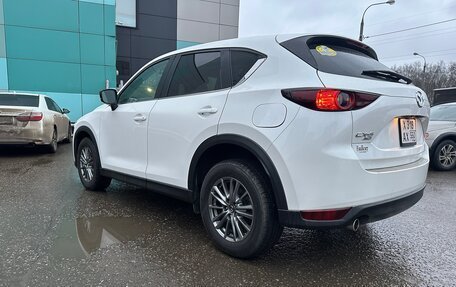 Mazda CX-5 II, 2018 год, 2 350 000 рублей, 6 фотография