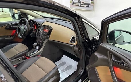 Opel Astra J, 2014 год, 949 000 рублей, 16 фотография