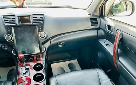 Toyota Highlander III, 2012 год, 2 529 000 рублей, 14 фотография