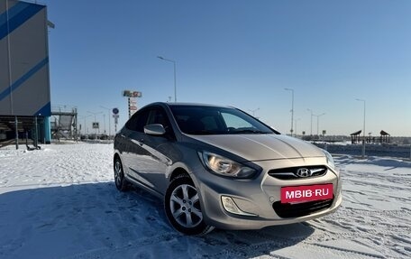 Hyundai Solaris II рестайлинг, 2014 год, 949 000 рублей, 2 фотография