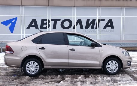 Volkswagen Polo VI (EU Market), 2018 год, 1 235 000 рублей, 3 фотография