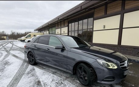 Mercedes-Benz E-Класс, 2013 год, 1 780 000 рублей, 1 фотография