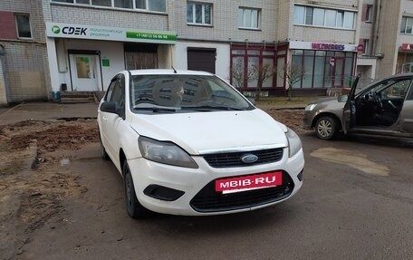 Ford Focus II рестайлинг, 2005 год, 300 000 рублей, 2 фотография