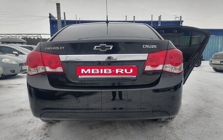 Chevrolet Cruze II, 2011 год, 690 000 рублей, 9 фотография