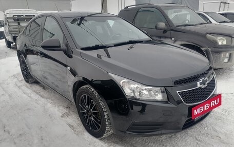 Chevrolet Cruze II, 2011 год, 690 000 рублей, 12 фотография