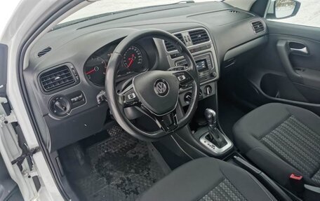 Volkswagen Polo VI (EU Market), 2018 год, 1 230 000 рублей, 25 фотография