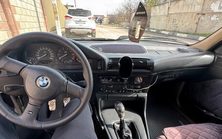 BMW 5 серия, 1991 год, 750 000 рублей, 17 фотография