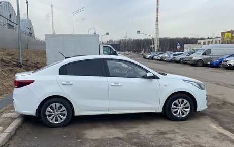 KIA Rio IV, 2017 год, 925 000 рублей, 4 фотография