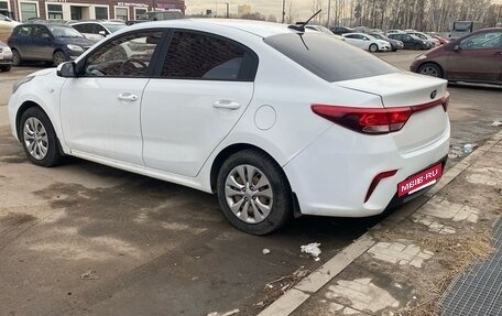 KIA Rio IV, 2017 год, 925 000 рублей, 5 фотография