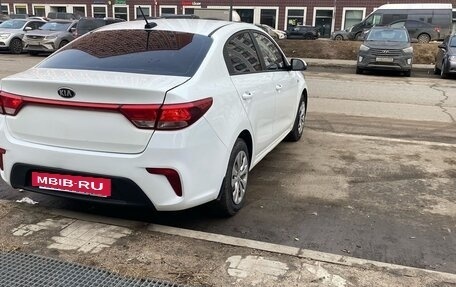 KIA Rio IV, 2017 год, 925 000 рублей, 6 фотография