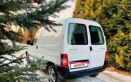 Peugeot Partner II рестайлинг 2, 2011 год, 509 000 рублей, 4 фотография