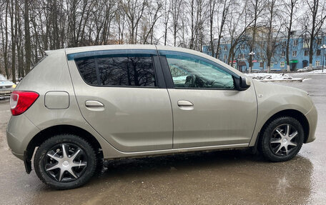 Renault Sandero II рестайлинг, 2015 год, 699 999 рублей, 7 фотография