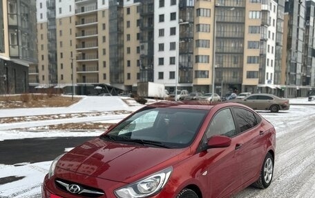 Hyundai Solaris II рестайлинг, 2013 год, 1 190 000 рублей, 1 фотография