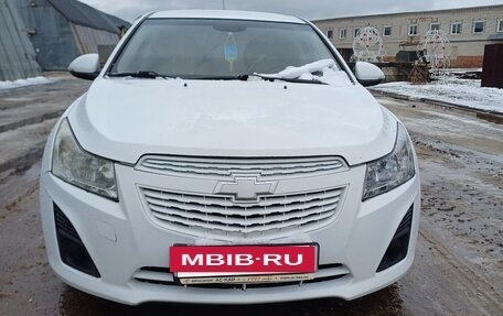 Chevrolet Cruze II, 2014 год, 850 000 рублей, 4 фотография