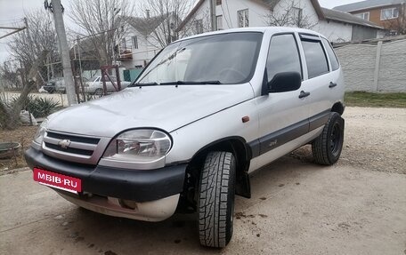 Chevrolet Niva I рестайлинг, 2004 год, 385 000 рублей, 5 фотография