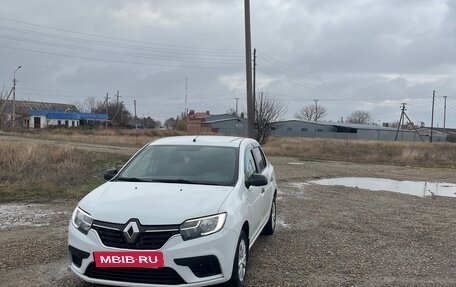 Renault Logan II, 2019 год, 800 000 рублей, 5 фотография