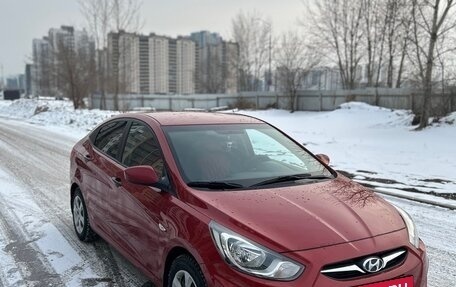 Hyundai Solaris II рестайлинг, 2013 год, 1 190 000 рублей, 3 фотография