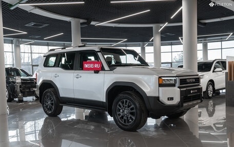 Toyota Land Cruiser Prado, 2024 год, 9 500 000 рублей, 2 фотография