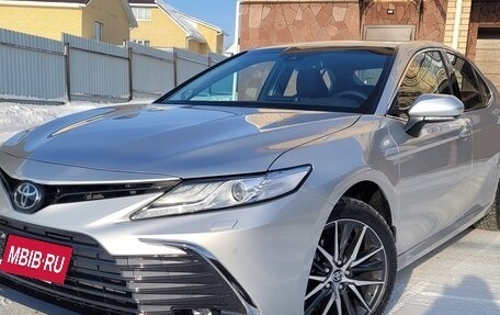 Toyota Camry, 2022 год, 4 140 000 рублей, 1 фотография