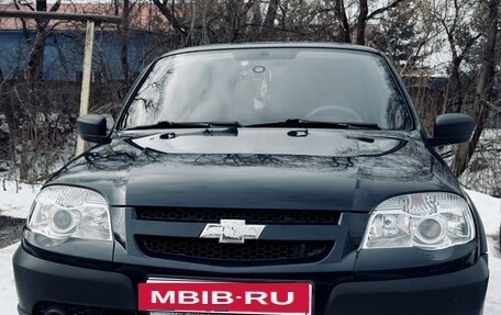 Chevrolet Niva I рестайлинг, 2012 год, 580 000 рублей, 3 фотография