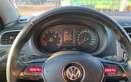 Volkswagen Polo VI (EU Market), 2015 год, 1 150 000 рублей, 13 фотография