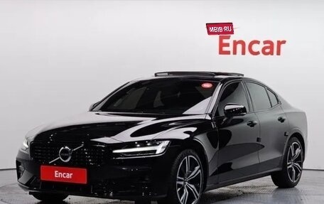 Volvo S90 II рестайлинг, 2022 год, 3 330 000 рублей, 1 фотография