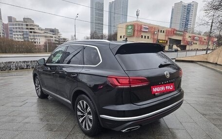 Volkswagen Touareg III, 2020 год, 5 550 000 рублей, 4 фотография