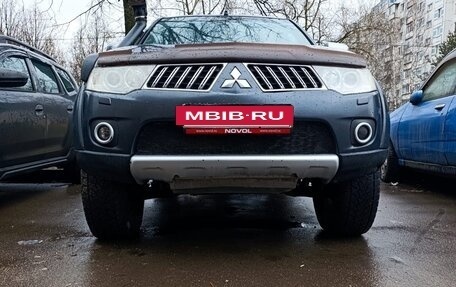 Mitsubishi Pajero Sport II рестайлинг, 2010 год, 1 790 000 рублей, 3 фотография