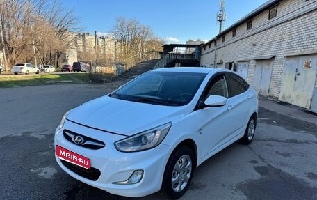 Hyundai Solaris II рестайлинг, 2013 год, 710 000 рублей, 1 фотография