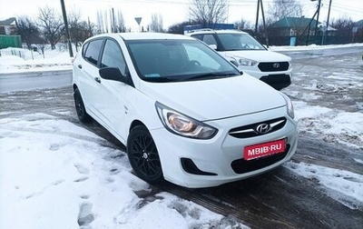 Hyundai Solaris II рестайлинг, 2012 год, 850 000 рублей, 1 фотография