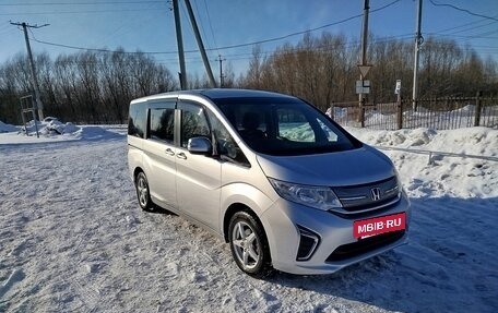 Honda Stepwgn IV, 2015 год, 1 750 000 рублей, 16 фотография