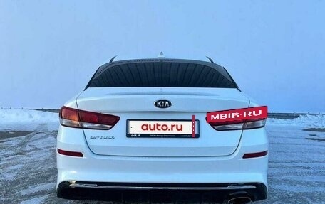 KIA Optima IV, 2018 год, 1 990 000 рублей, 2 фотография