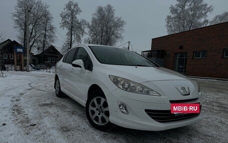 Peugeot 408 I рестайлинг, 2014 год, 600 000 рублей, 2 фотография