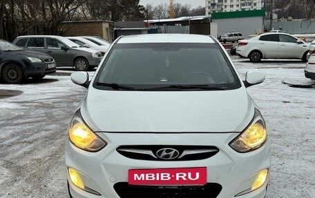 Hyundai Solaris II рестайлинг, 2012 год, 570 000 рублей, 7 фотография