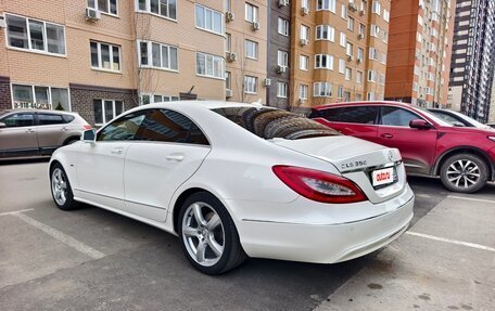 Mercedes-Benz CLS, 2012 год, 2 650 000 рублей, 4 фотография