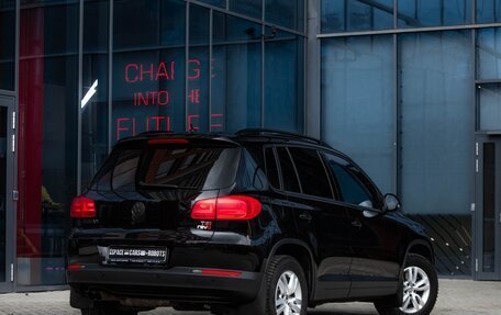 Volkswagen Tiguan I, 2016 год, 1 800 000 рублей, 9 фотография