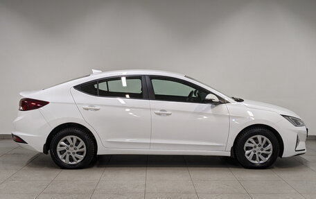 Hyundai Elantra VI рестайлинг, 2019 год, 1 750 000 рублей, 4 фотография