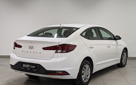 Hyundai Elantra VI рестайлинг, 2019 год, 1 750 000 рублей, 5 фотография