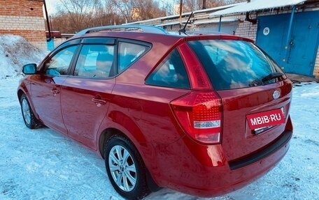 KIA cee'd I рестайлинг, 2010 год, 900 000 рублей, 7 фотография