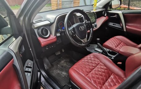 Toyota RAV4, 2014 год, 2 000 000 рублей, 10 фотография